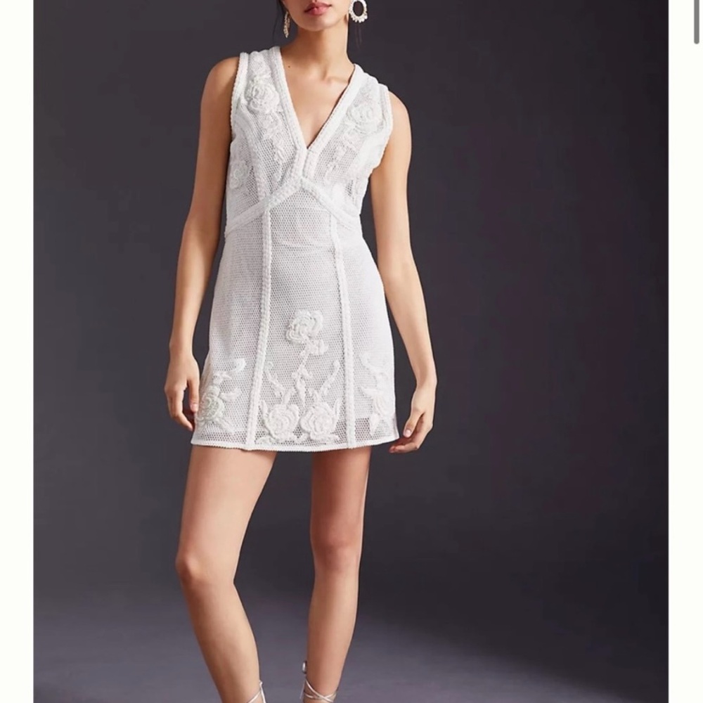 Elegant White Lace Dress